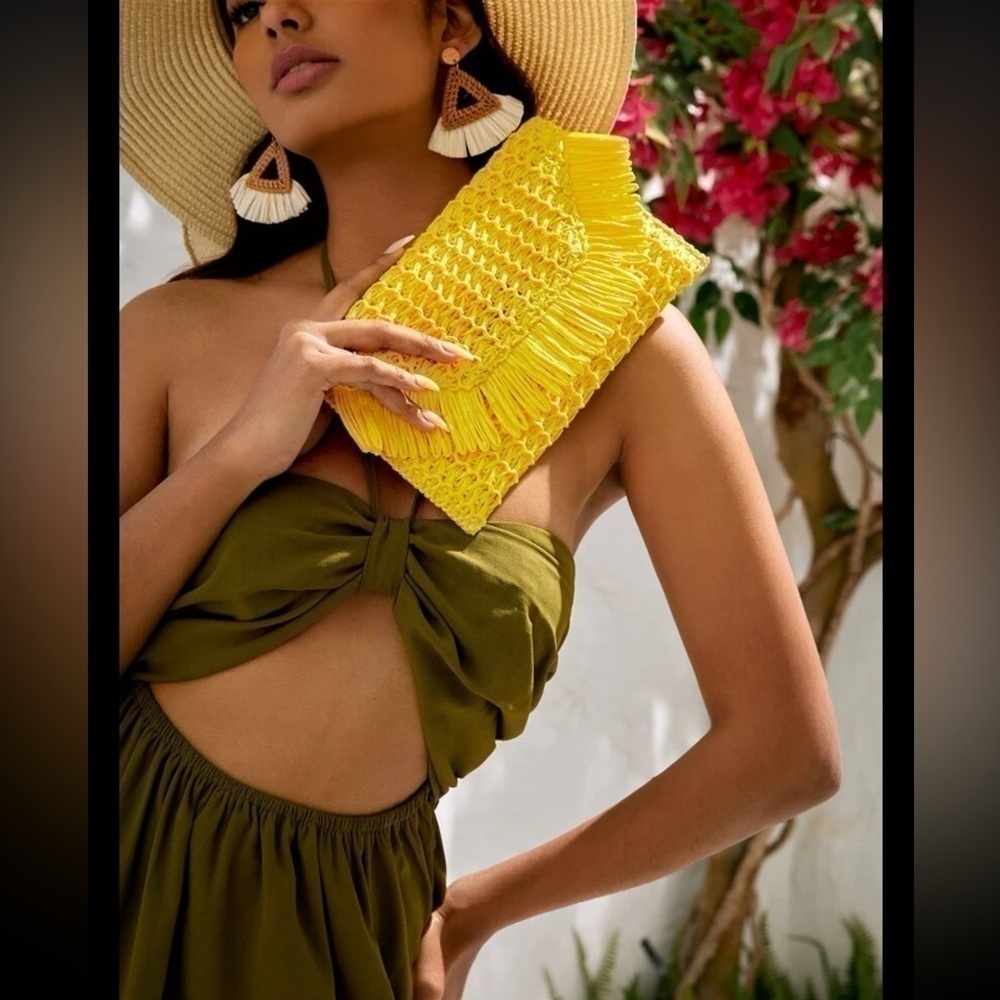 Fringe Decor Envelope Woven Bag - Picture 11 of 16